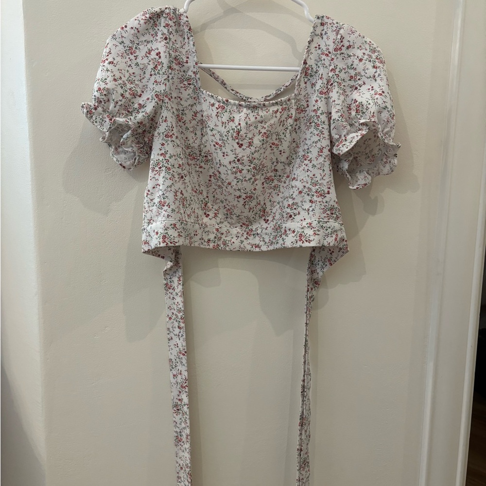 SHEIN Silver Gray Puff Sleeve Crop Blouse